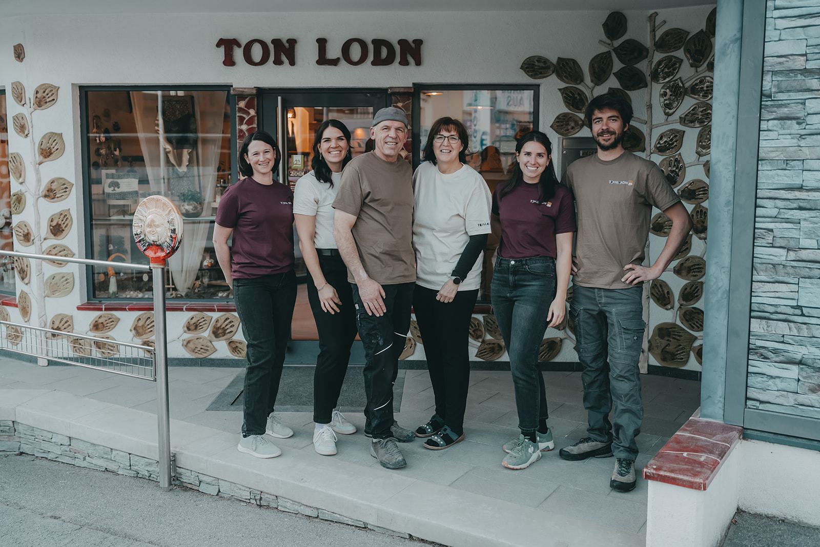teamfoto tonlodn ofenbau
